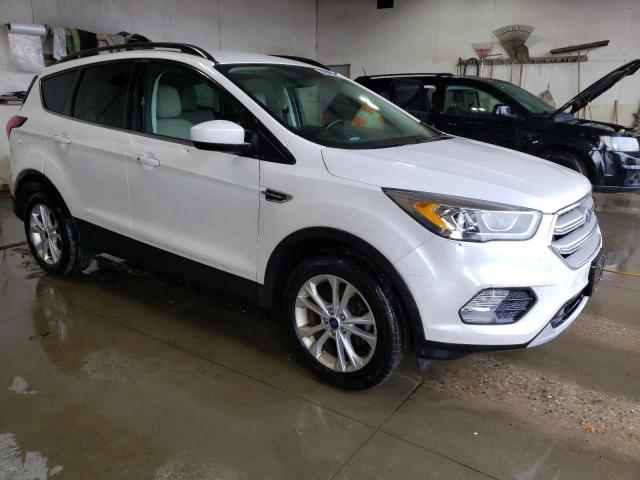 Photo 4 from auction – 2019 FORD ESCAPE SEL with VIN 1FMCU0HD9KUB25739