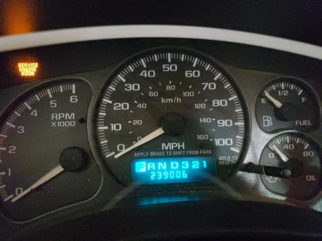 Photo 9 from auction – 2002 CHEVROLET SILVERADO with VIN 1GCEC14V12Z192326