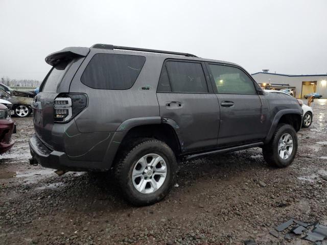Photo 3 from auction – 2017 TOYOTA 4RUNNER SR with VIN JTEBU5JRXH5417403