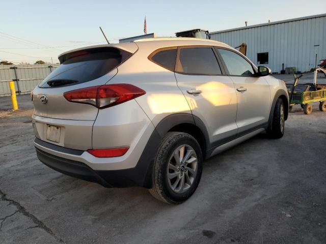 Photo 3 from auction – 2017 HYUNDAI TUCSON LIM with VIN KM8J33A40HU296524