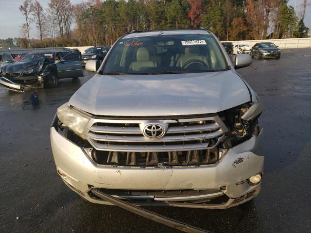 Photo 5 from auction – 2012 TOYOTA HIGHLANDER with VIN 5TDBK3EH0CS155314