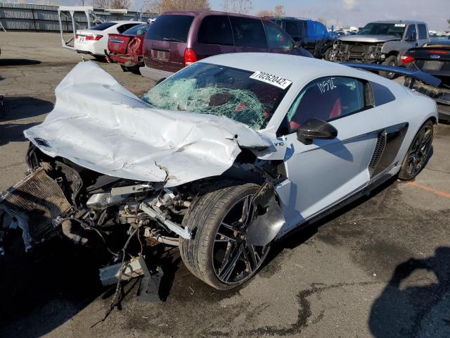 AUDI R8 2020 with VIN WUAKBAFX7L7900678 - Photo from auction