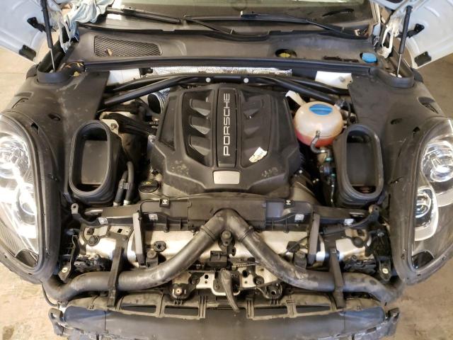 Photo 11 from auction – 2017 PORSCHE MACAN S with VIN WP1AB2A57HLB16308