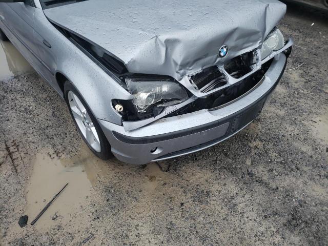 Photo 11 from auction – 2005 BMW 325 I with VIN WBAEV33495KL64773