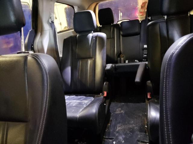 Photo 10 from auction – 2014 CHRYSLER TOWN & COU with VIN 2C4RC1BG6ER438484