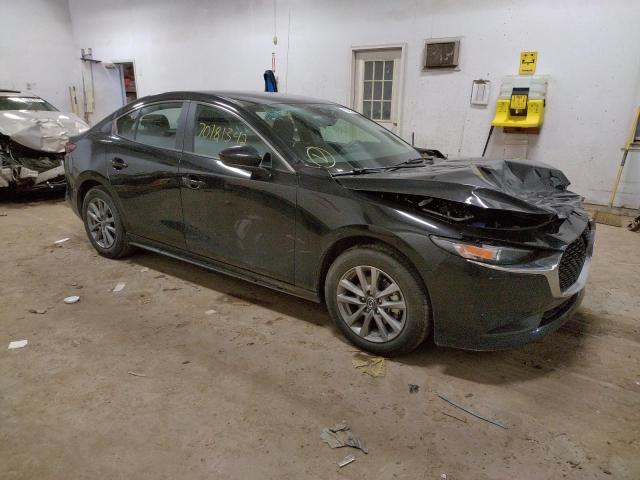 Photo 4 from auction – 2022 MAZDA 3 with VIN 3MZBPAA70NM305702