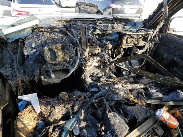 Photo 8 from auction – 2004 CHEVROLET AVALANCHE with VIN 3GNEK12T34G118050