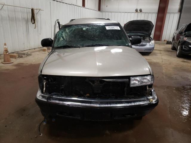 Photo 5 from auction – 2001 CHEVROLET BLAZER with VIN 1GNDT13W01K249183