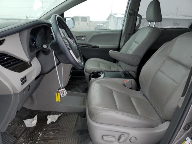 Photo 7 from auction – 2018 TOYOTA SIENNA XLE with VIN 5TDDZ3DC0JS200078