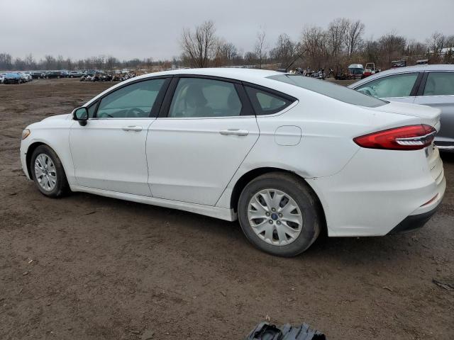 Photo 2 from auction – 2019 FORD FUSION S with VIN 3FA6P0G71KR128426