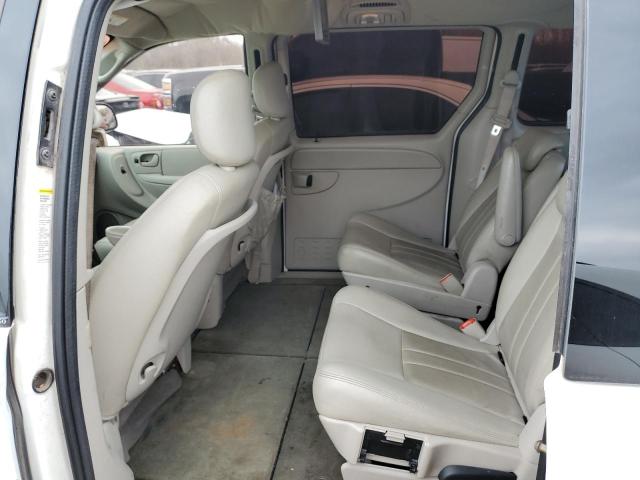 Photo 11 from auction – 2005 DODGE GRAND CARA with VIN 2D4GP44L05R574359