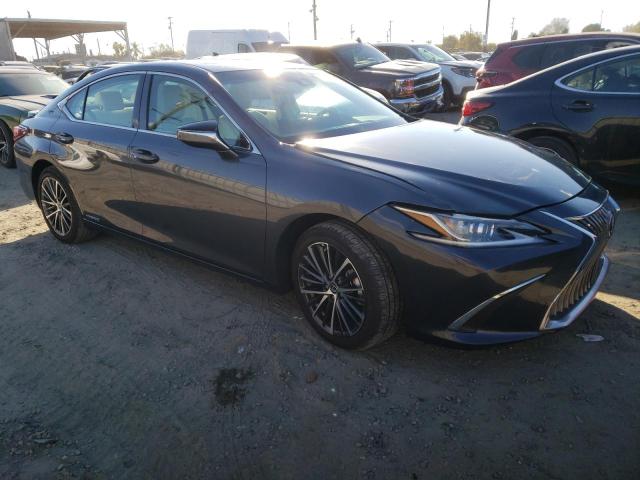 Photo 4 from auction – 2022 LEXUS ES 300H BA with VIN 58ADA1C13NU017677
