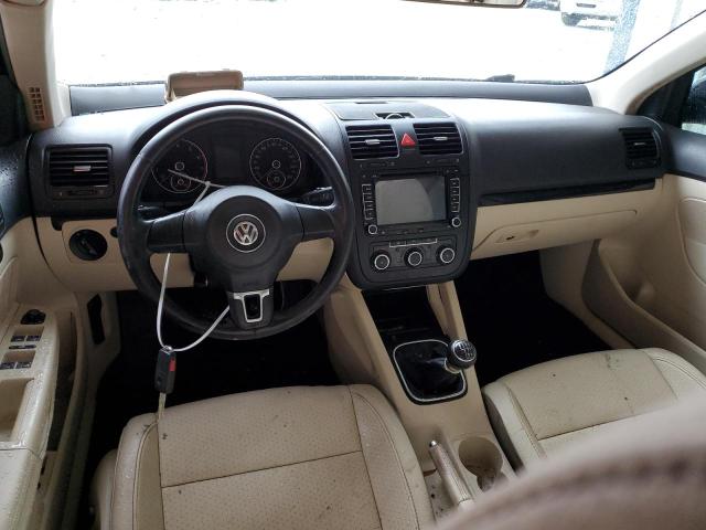 Photo 8 from auction – 2010 VOLKSWAGEN JETTA WOLF with VIN 3VWRJ7AJ3AM151947