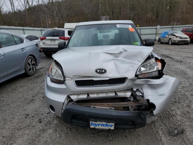 Photo 5 from auction – 2011 KIA SOUL with VIN KNDJT2A15B7717289