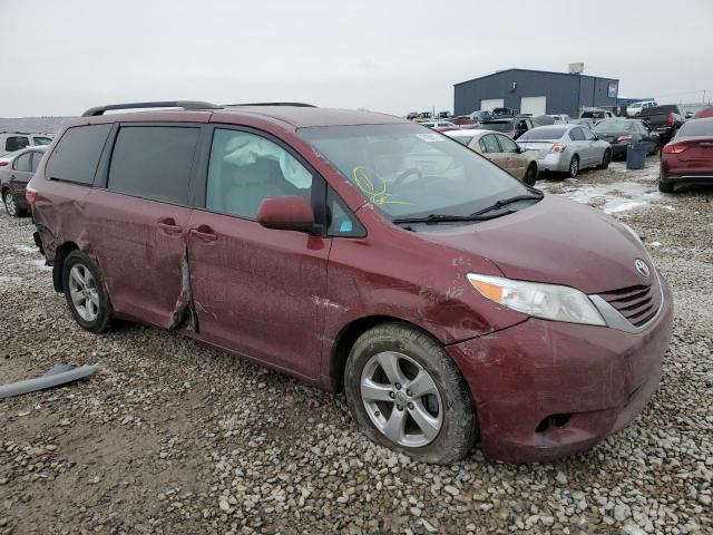 Photo 4 from auction – 2016 TOYOTA SIENNA LE with VIN 5TDKK3DC0GS703484
