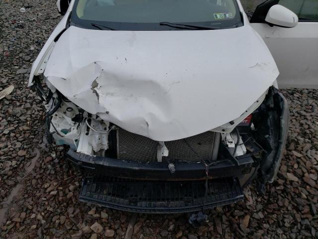 Photo 11 from auction – 2018 TOYOTA COROLLA L with VIN 2T1BURHE4JC041725