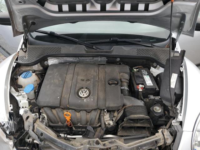 Photo 11 from auction – 2013 VOLKSWAGEN BEETLE with VIN 3VWFP7AT4DM633480