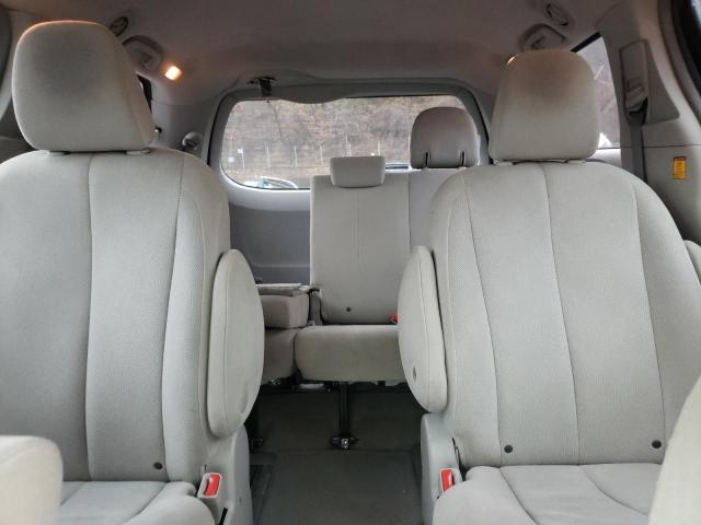 Photo 10 from auction – 2012 TOYOTA SIENNA with VIN 5TDZK3DC5CS237978