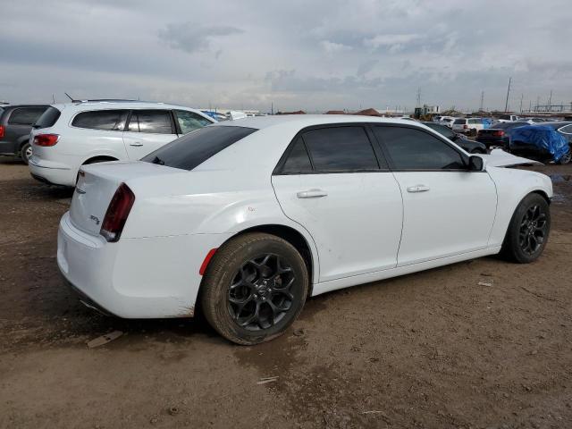 Photo 3 from auction – 2019 CHRYSLER 300 S with VIN 2C3CCAGG0KH586165