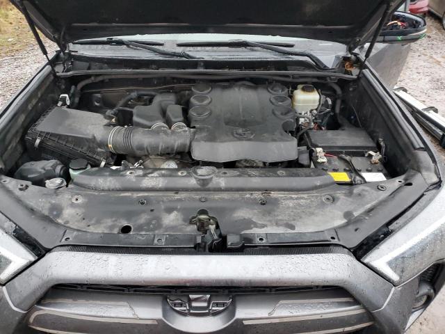 Photo 12 from auction – 2017 TOYOTA 4RUNNER SR with VIN JTEBU5JRXH5417403