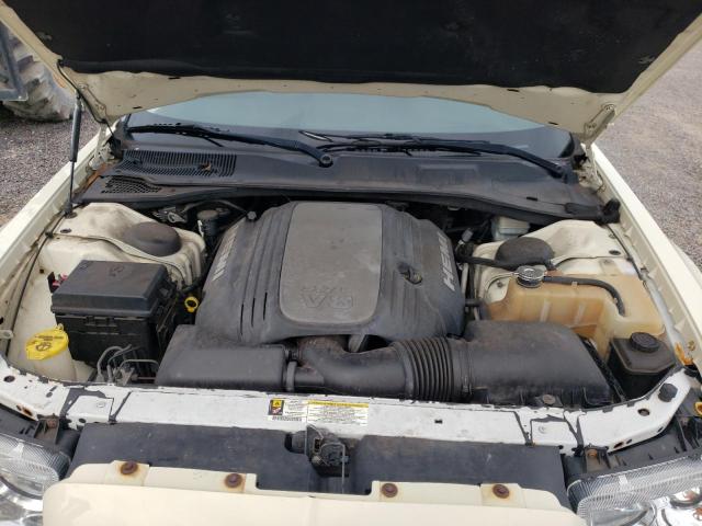 Photo 11 from auction – 2010 CHRYSLER 300C with VIN 2C3CA6CT9AH141301
