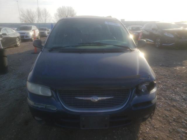 Photo 5 from auction – 2000 CHRYSLER TOWN & COU with VIN 1C4GP54L9YB648674