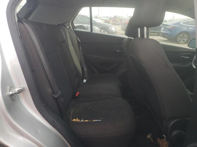 Photo 10 from auction – 2018 CHEVROLET TRAX LS with VIN KL7CJKSB3JB560859