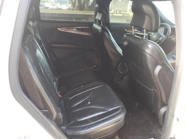 Photo 11 from auction – 2016 LINCOLN MKX RESERV with VIN 2LMTJ8LR1GBL46442