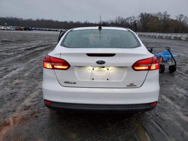 Photo 6 from auction – 2016 FORD FOCUS SE with VIN 1FADP3F22GL384417