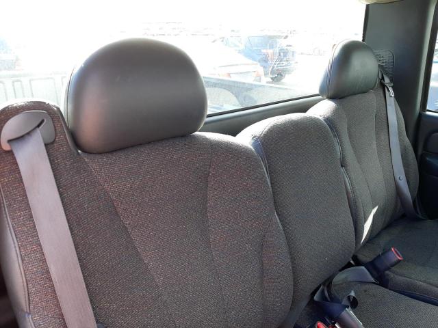 Photo 10 from auction – 1999 CHEVROLET SILVERADO with VIN 1GCEC14T4XZ120882