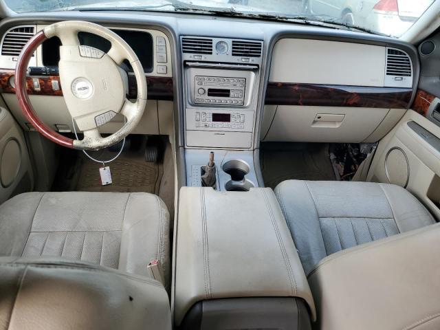 Photo 8 from auction – 2004 LINCOLN NAVIGATOR with VIN 5LMFU27R24LJ26162