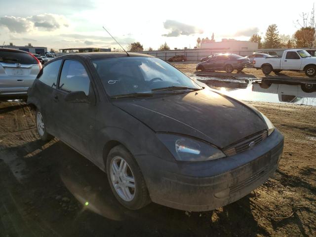 Photo 4 from auction – 2000 FORD FOCUS ZX3 with VIN 3FAFP3138YR205681