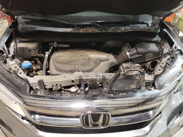 Photo 12 from auction – 2019 HONDA PILOT TOUR with VIN 5FNYF5H97KB014094