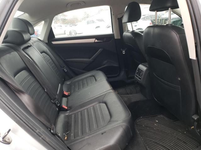 Photo 10 from auction – 2013 VOLKSWAGEN PASSAT SE with VIN 1VWBM7A35DC010166