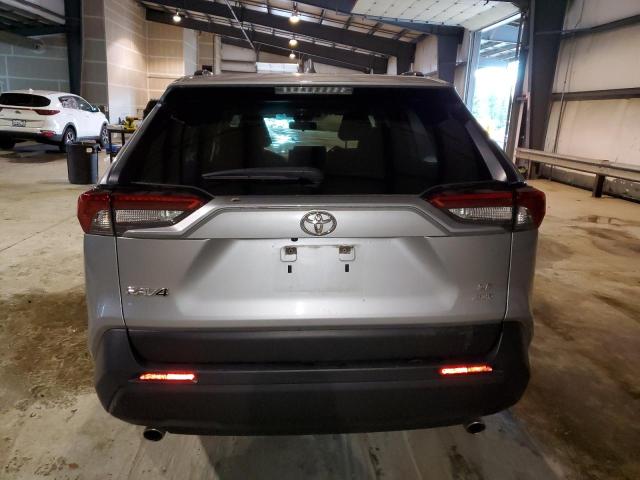 Photo 6 from auction – 2019 TOYOTA RAV4 LE with VIN JTMG1RFV1KD508430