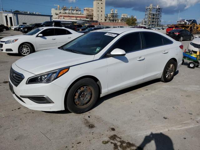 HYUNDAI SONATA SE 2017 with VIN 5NPE24AF6HH571002 - Photo from auction