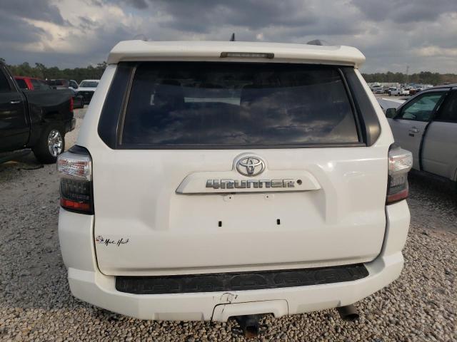 Photo 6 from auction – 2018 TOYOTA 4RUNNER SR with VIN JTEBU5JR8J5566575