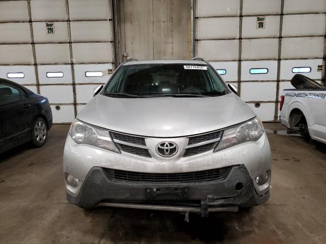 Photo 5 from auction – 2014 TOYOTA RAV4 XLE with VIN 2T3RFREV6EW181543