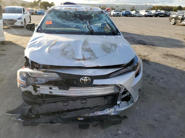 Photo 5 from auction – 2022 TOYOTA COROLLA LE with VIN 5YFEPMAE1NP289177