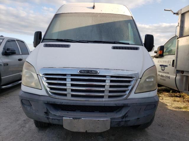 Photo 5 from auction – 2010 FREIGHTLINER SPRINTER 2 with VIN WDYPE8CC8A5448662