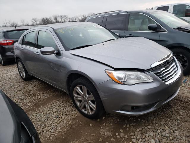 Photo 4 from auction – 2013 CHRYSLER 200 LX with VIN 1C3CCBAB6DN697798