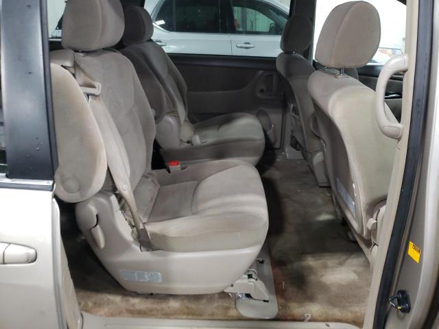Photo 11 from auction – 2005 TOYOTA SIENNA CE with VIN 5TDZA23C55S295185