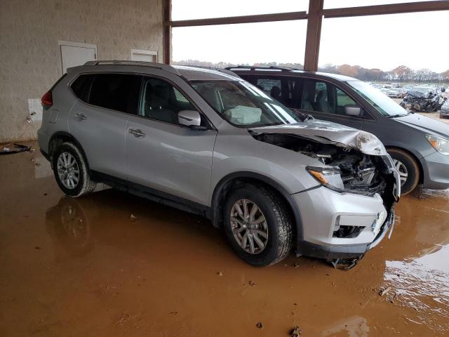 Photo 4 from auction – 2017 NISSAN ROGUE S with VIN KNMAT2MT0HP609426