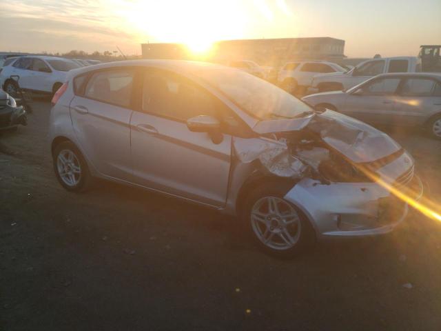 Photo 4 from auction – 2018 FORD FIESTA SE with VIN 3FADP4EJXJM144150