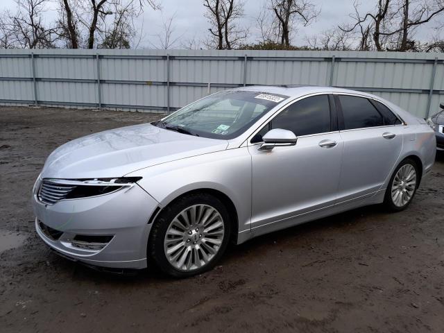 LINCOLN MKZ 2013 with VIN 3LN6L2G92DR826089 - Photo from auction