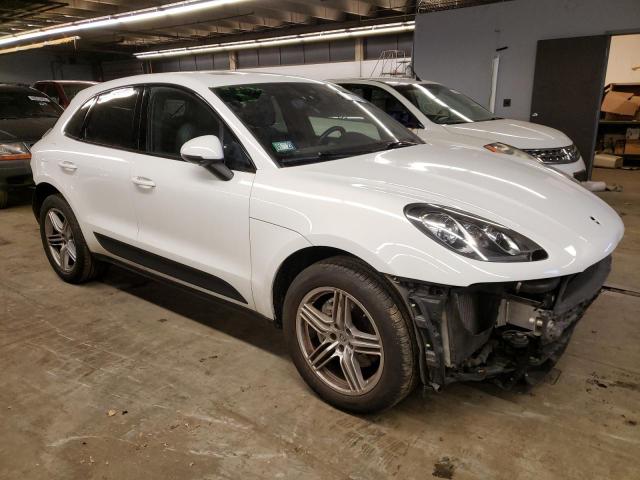 Photo 4 from auction – 2017 PORSCHE MACAN S with VIN WP1AB2A57HLB16308