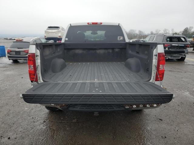 Photo 6 from auction – 2010 CHEVROLET SILVERADO with VIN 1GCSCSE03AZ122949