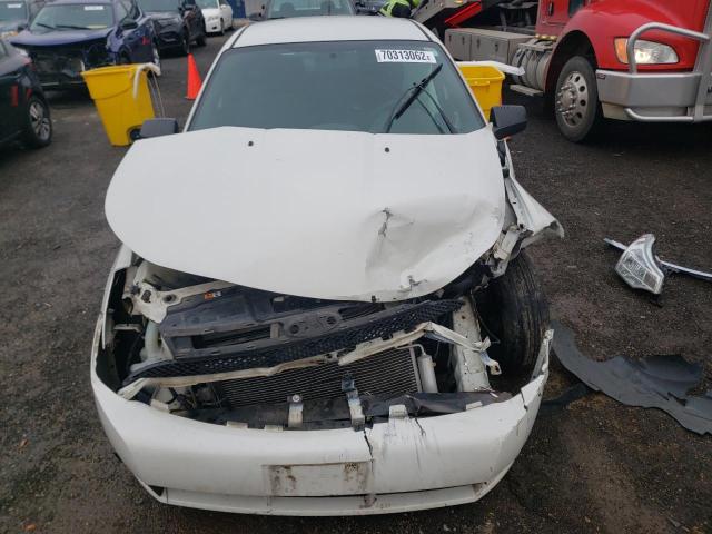 Photo 5 from auction – 2011 FORD FOCUS SE with VIN 1FAHP3FN8BW200777