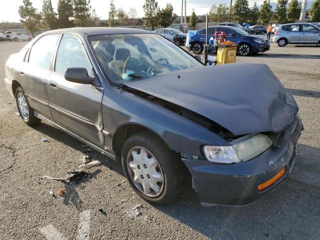 Photo 4 from auction – 1997 HONDA ACCORD LX with VIN 1HGCD5631VA244372