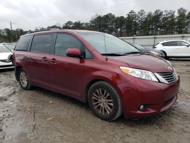 Photo 4 from auction – 2013 TOYOTA SIENNA XLE with VIN 5TDYK3DC4DS333789